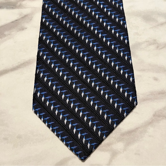 Robert Talbott Best of Class 100% Silk Woven Tie - Picture 5 of 5